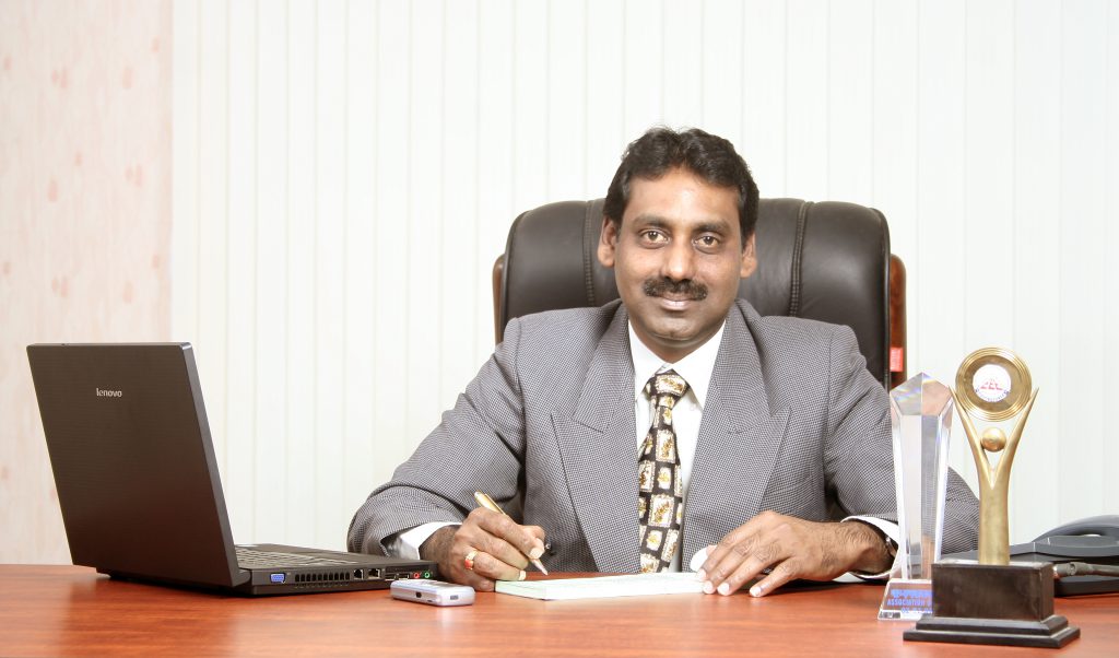 Shri Pon Robert Singh Chairman